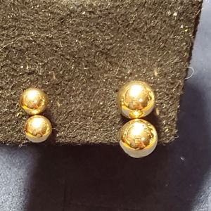 14 kt gold ball stud earrings
